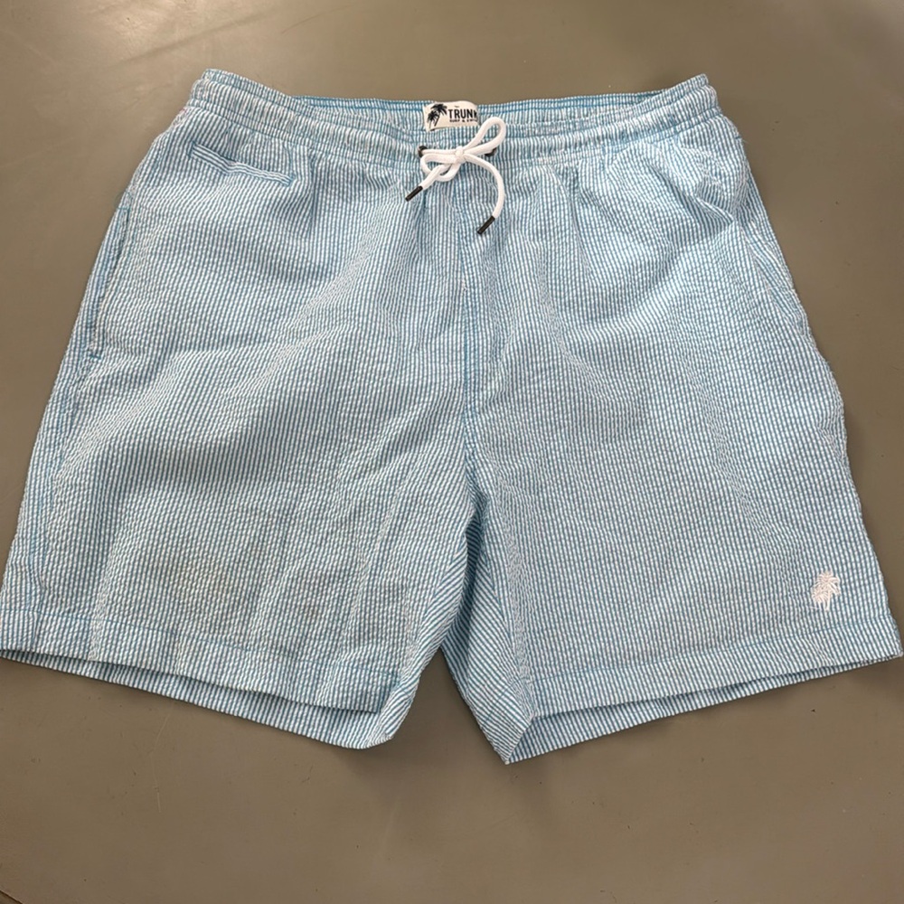 Trunks Surf & Swim Co Men’s Size XL